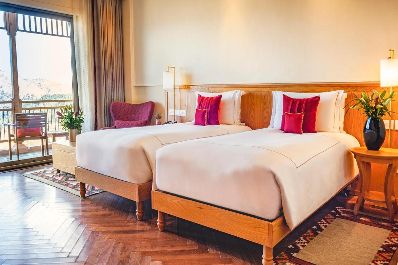 Taj Theog Resort & Spa Shimla Exterior foto